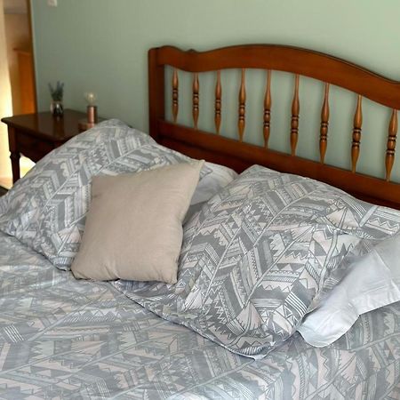 Bed and Breakfast Les Cigales Villelaure Zewnętrze zdjęcie